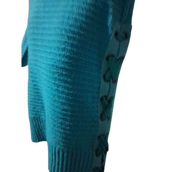 FREE PEOPLE Blue Heart It Laces Oversized Women's Small Grungecore Prep Sweater - Picture 7 of 13